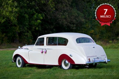 Samochód retro warszawa